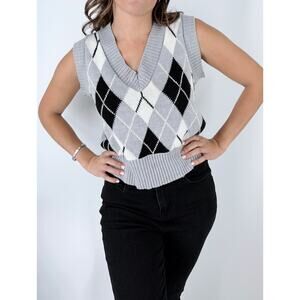 Ardene Gray Jacquard Knit Argyle Pattern Preppy V-neck Sweater Vest Size Small